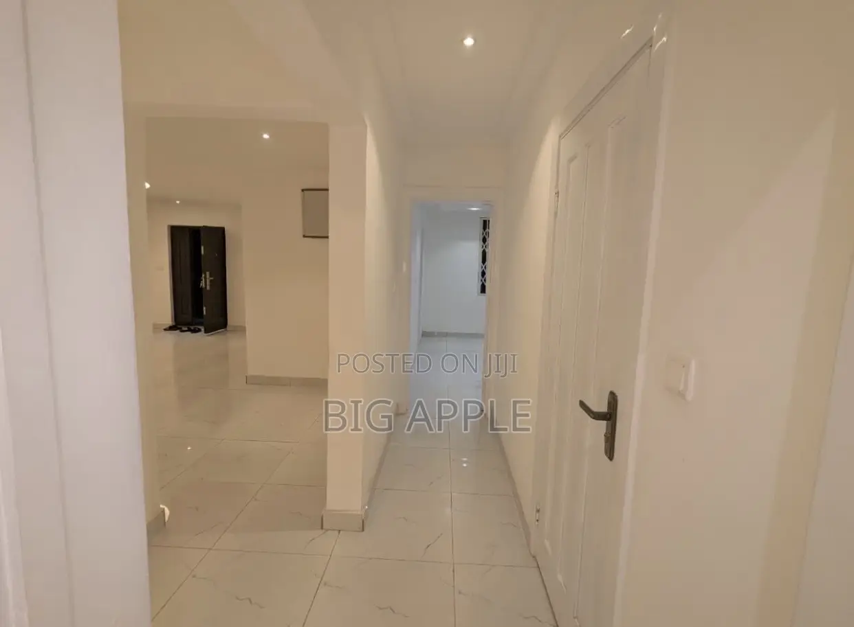 3bdrm Apartment in Lindsay Garden, Mile 7 for rent