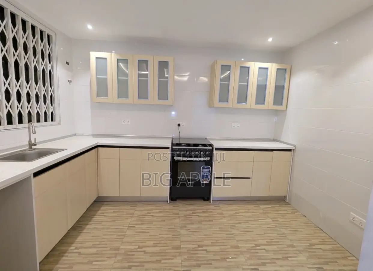 3bdrm Apartment in Lindsay Garden, Mile 7 for rent