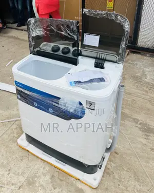 Extremely Cleaning Midea 7kg Top Load Washing Machine.
