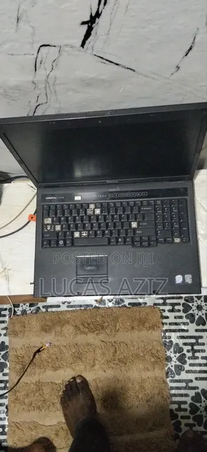 Laptop 3XS Vengeance 18 4GB Intel Core 2 Duo HDD 350GB