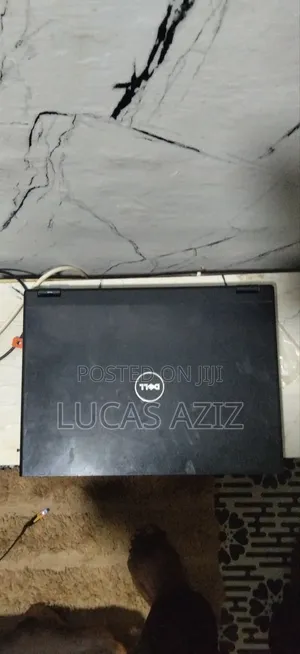 Laptop 3XS Vengeance 18 4GB Intel Core 2 Duo HDD 350GB