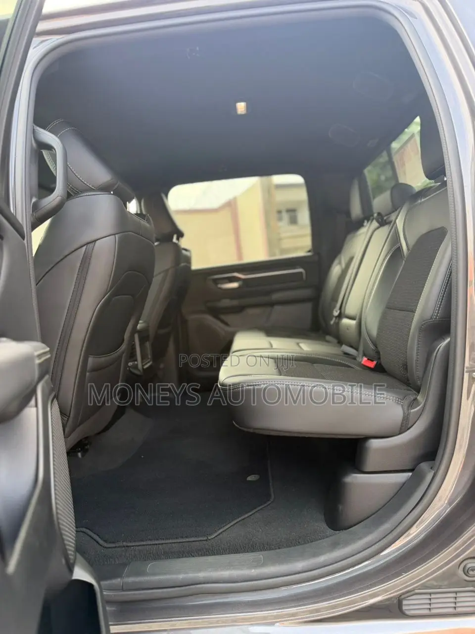 Dodge RAM 2024 Gray