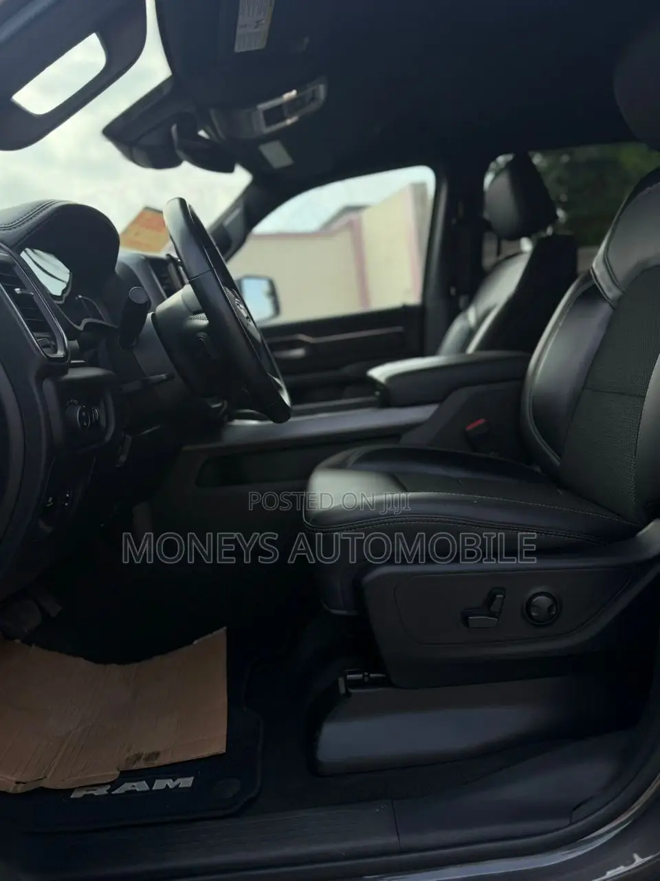 Dodge RAM 2024 Gray