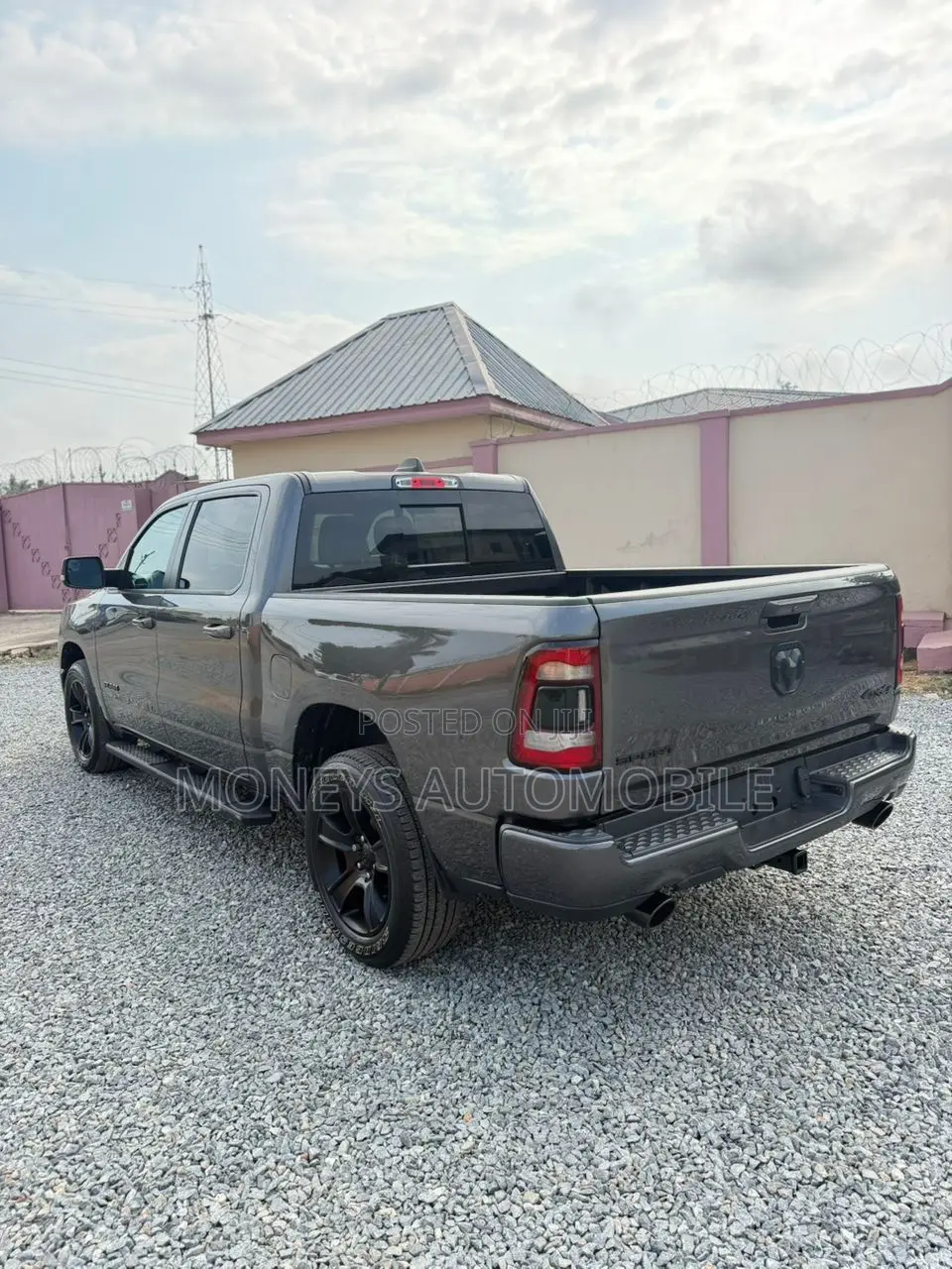 Dodge RAM 2024 Gray