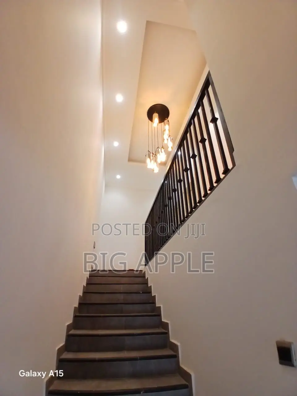 3bdrm House in Lakeside Community 8 for rent