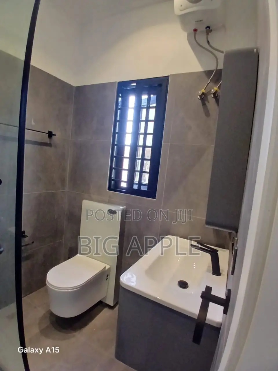 3bdrm House in Lakeside Community 8 for rent