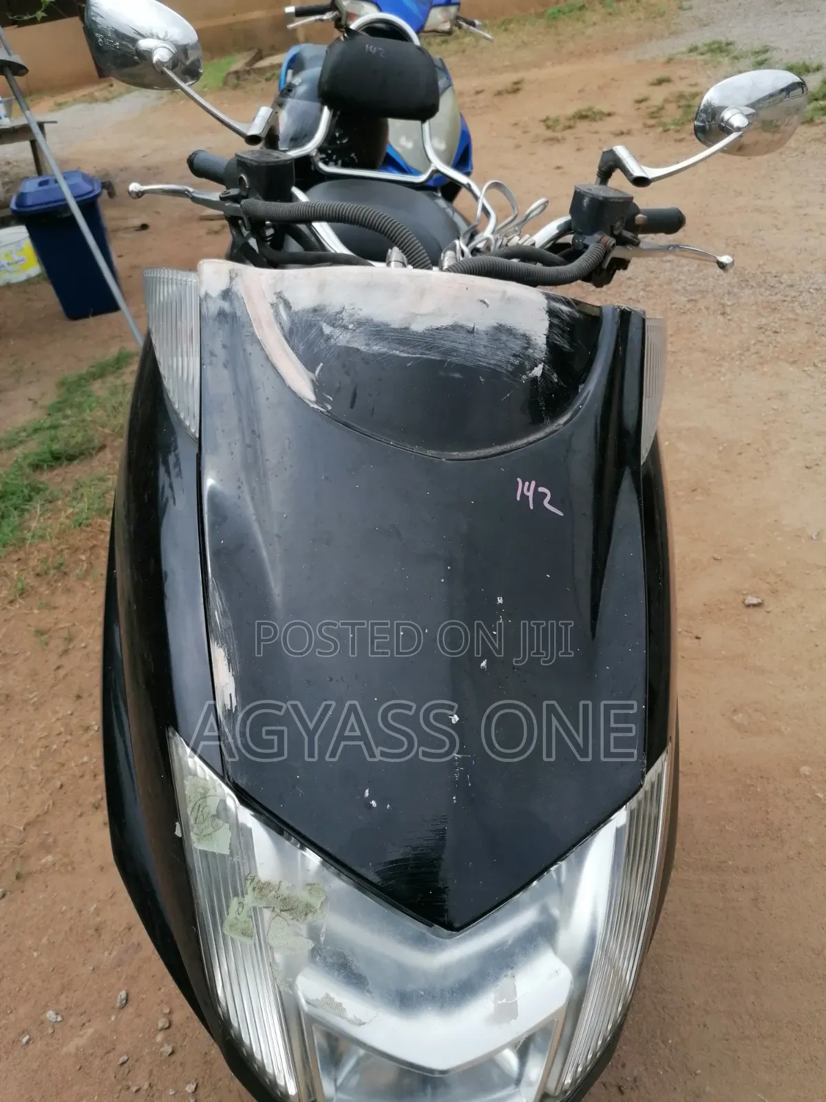 Yamaha 2010 Black