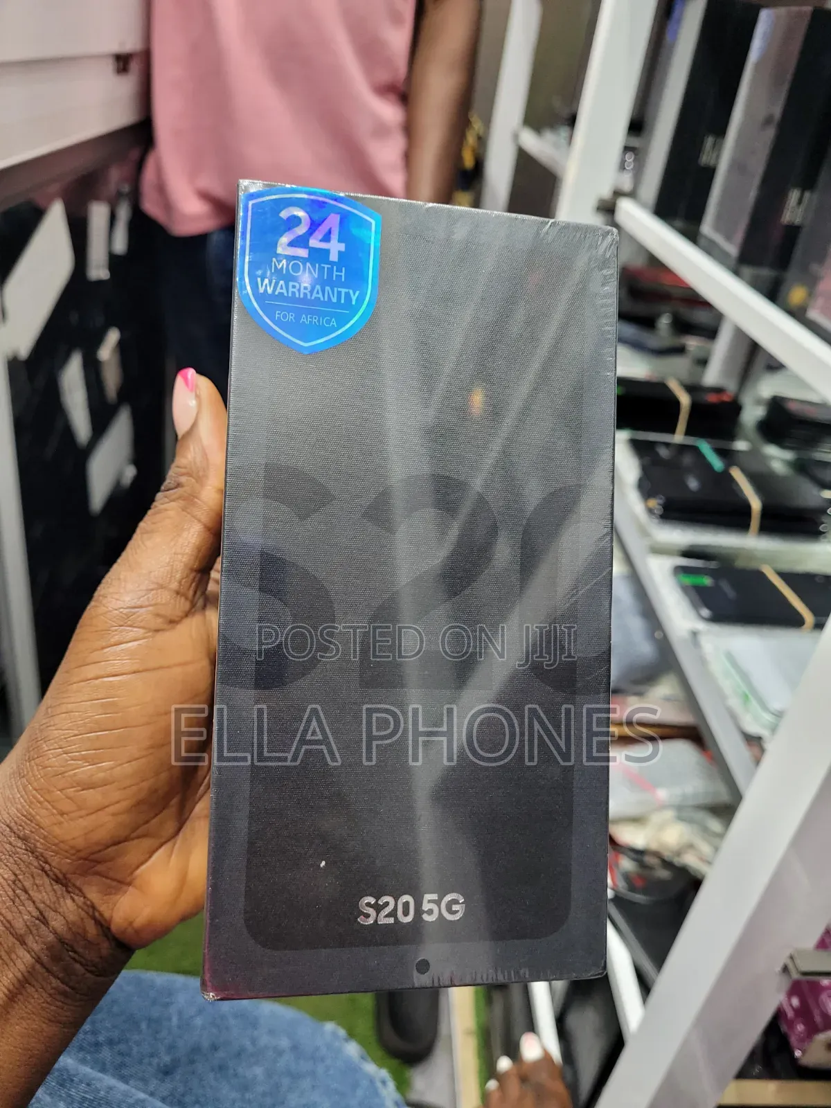 New Samsung Galaxy S20 128 GB Black