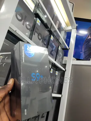 New Samsung Galaxy S9 Plus 64 GB Black