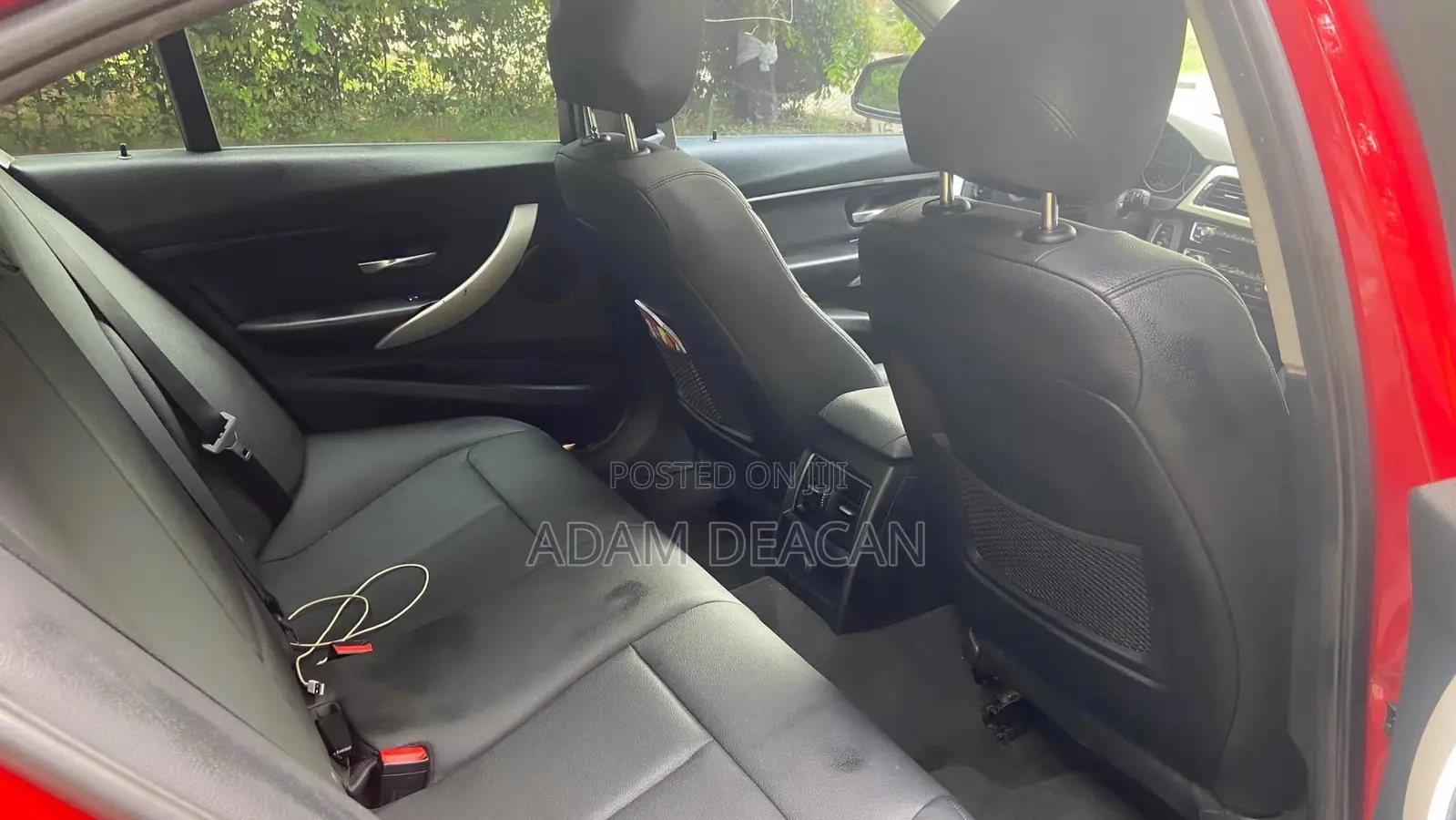 BMW 320i Sedan RWD 2016 Red