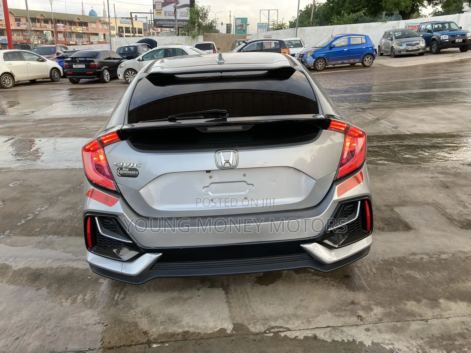 Honda Civic Sport Touring 4dr Hatchback (1.5L 4cyl) 2017 Silver