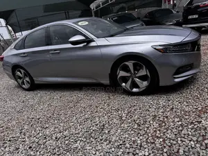 Honda Accord Touring 2.0T 2020 Silver