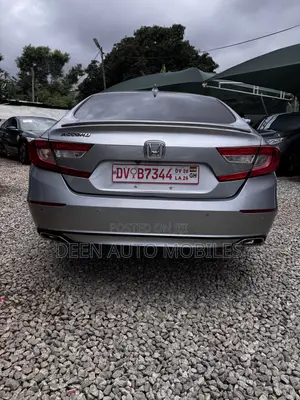 Honda Accord Touring 2.0T 2020 Silver