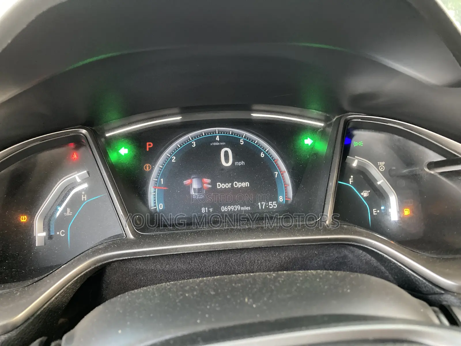 Honda Civic Sport Touring 4dr Hatchback (1.5L 4cyl) 2017 Silver
