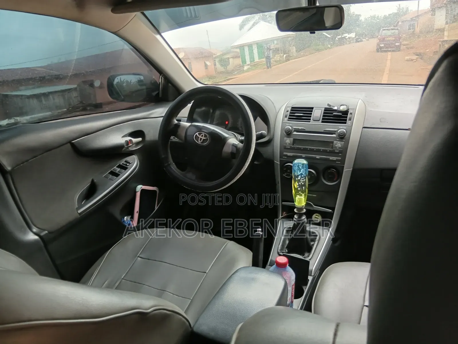 Toyota Corolla 2012 Gray