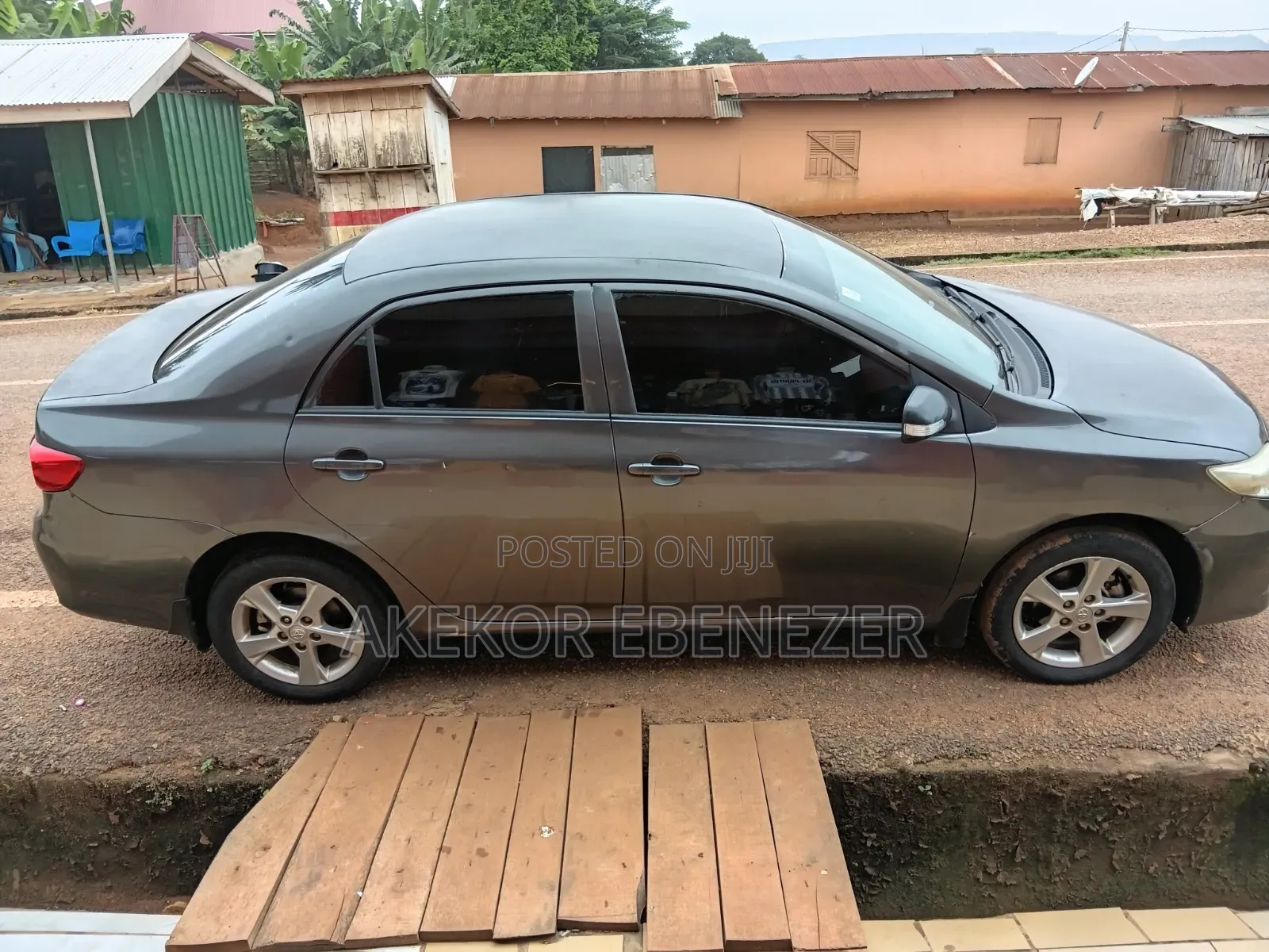 Toyota Corolla 2012 Gray