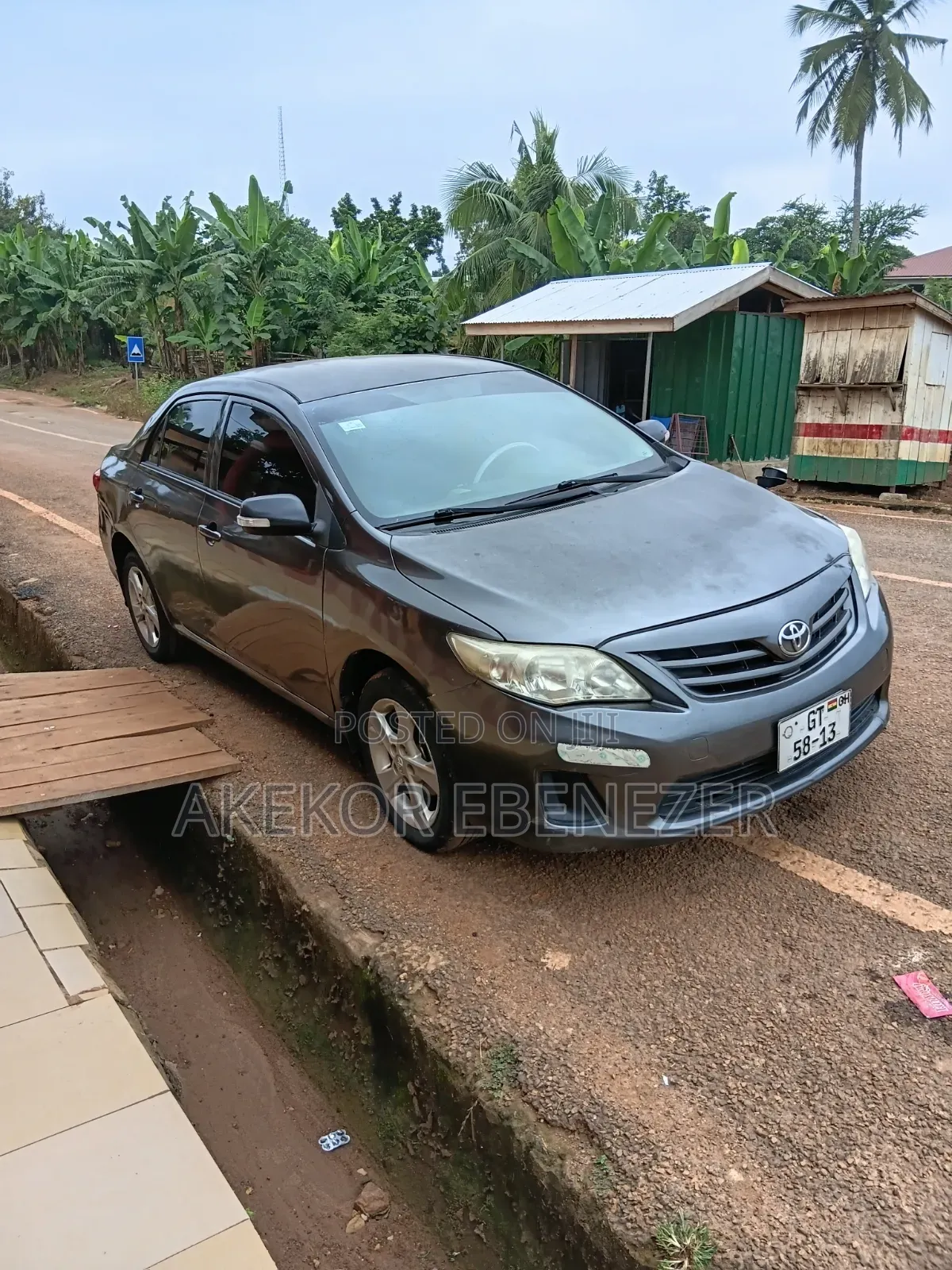 Toyota Corolla 2012 Gray