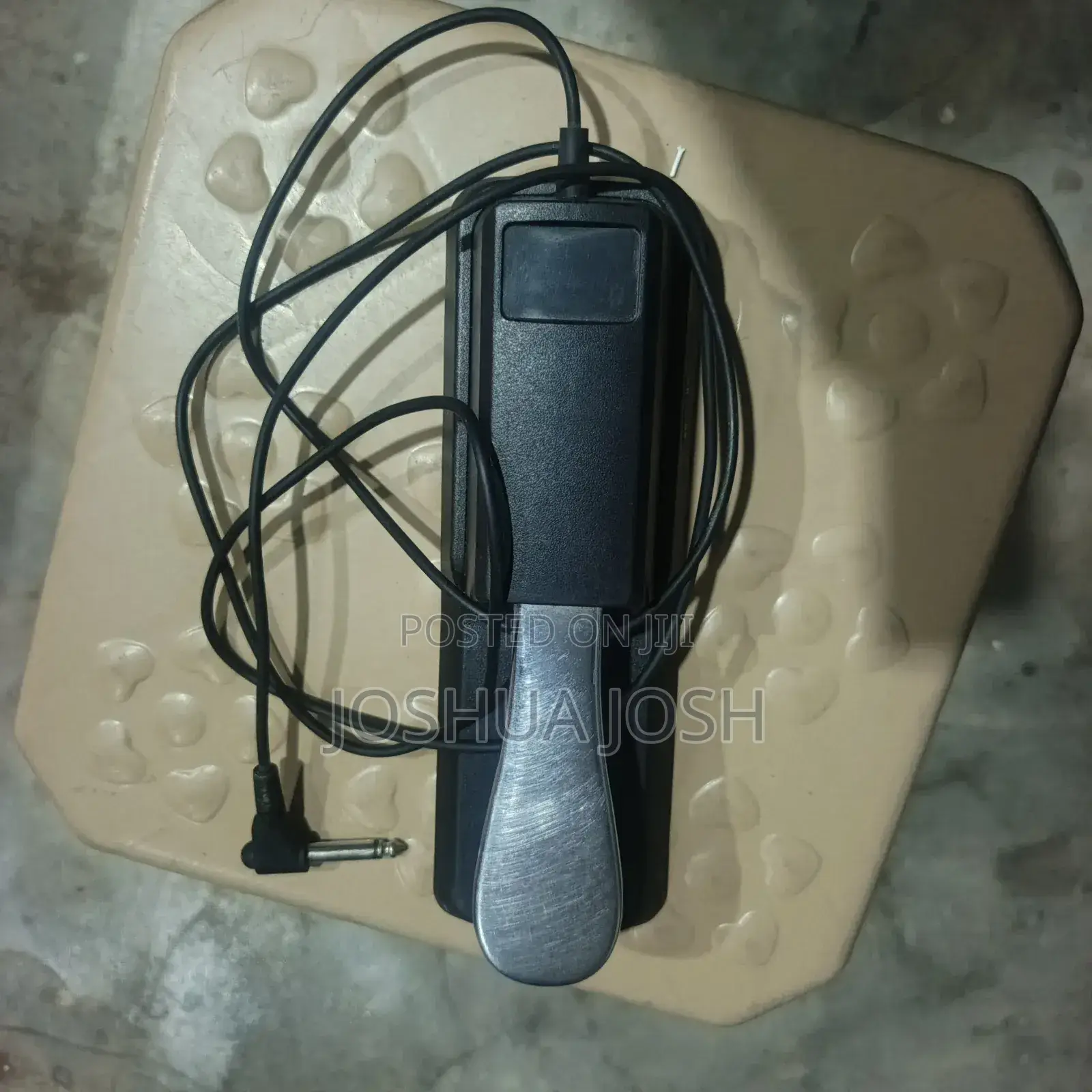 Piano Sustain Pedal