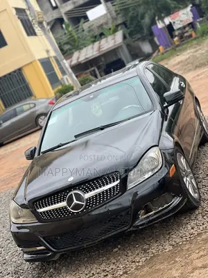 Mercedes-Benz C250 2012 Black