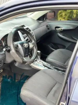 Toyota Corolla S Special Edition 4dr Sedan (1.8L 4cyl 4A) 2013 Blue