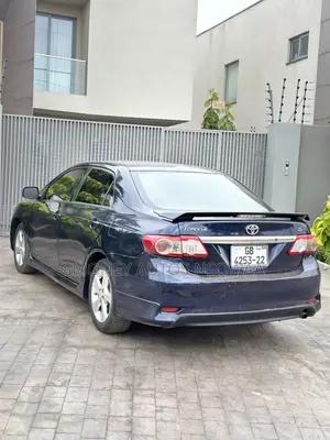 Toyota Corolla S Special Edition 4dr Sedan (1.8L 4cyl 4A) 2013 Blue