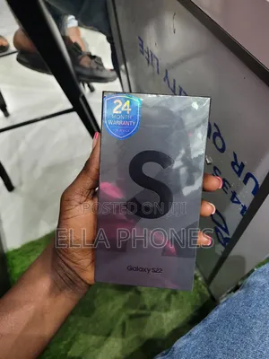New Samsung Galaxy S22 5G 128 GB Black