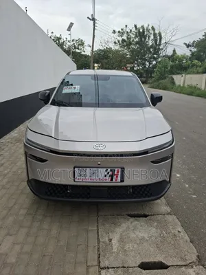 Toyota bZ3 2025 Silver