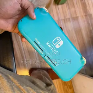 Nintendo Switch Lite 32gb (Turquoise Green)