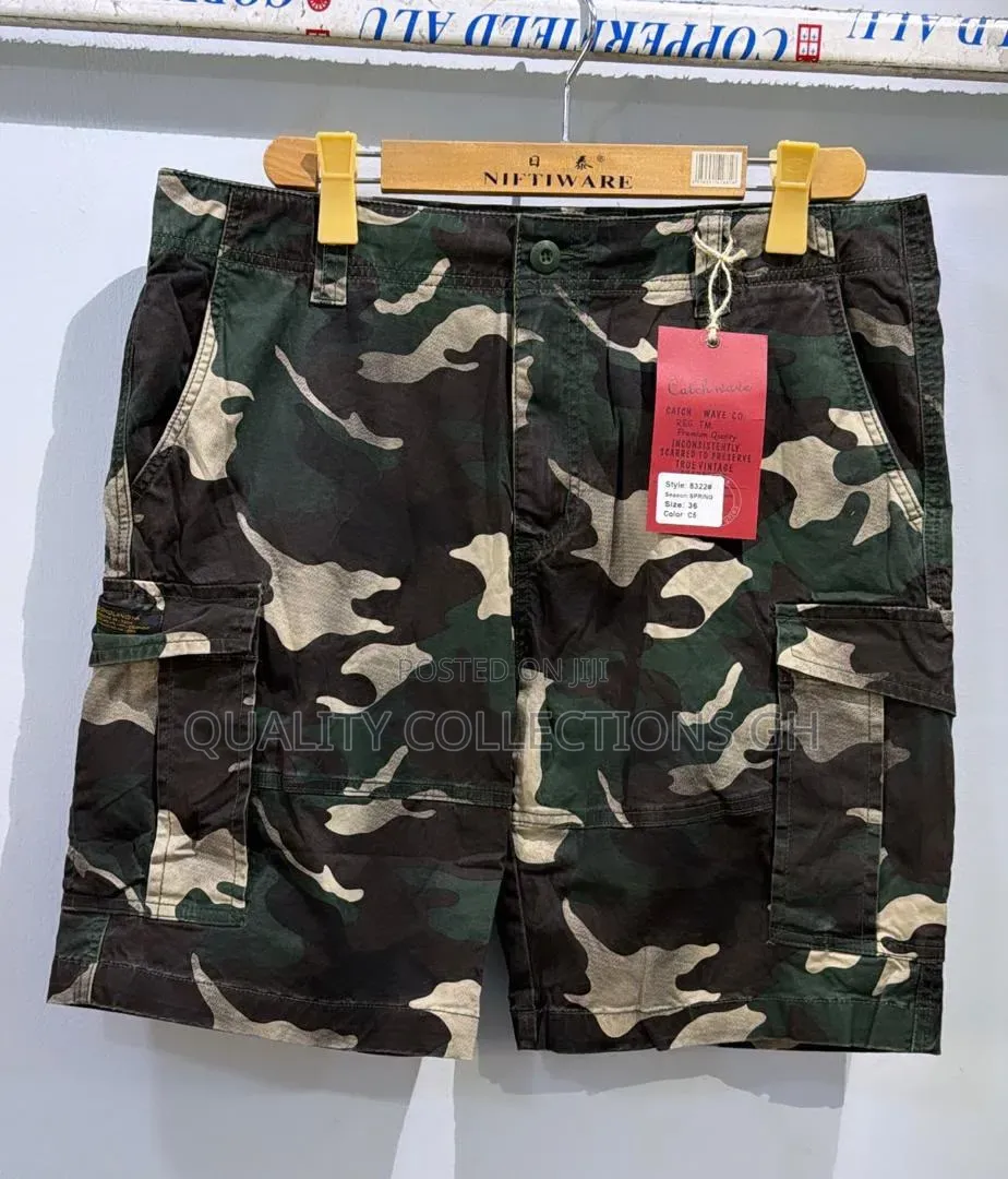 Khaki Side Pockets Shorts