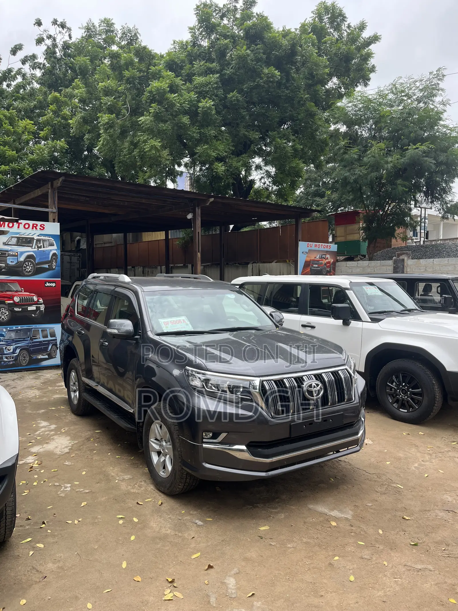 Toyota Land Cruiser Prado 2.8 2022 Gray