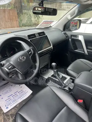 Toyota Land Cruiser Prado 2.8 2022 Gray