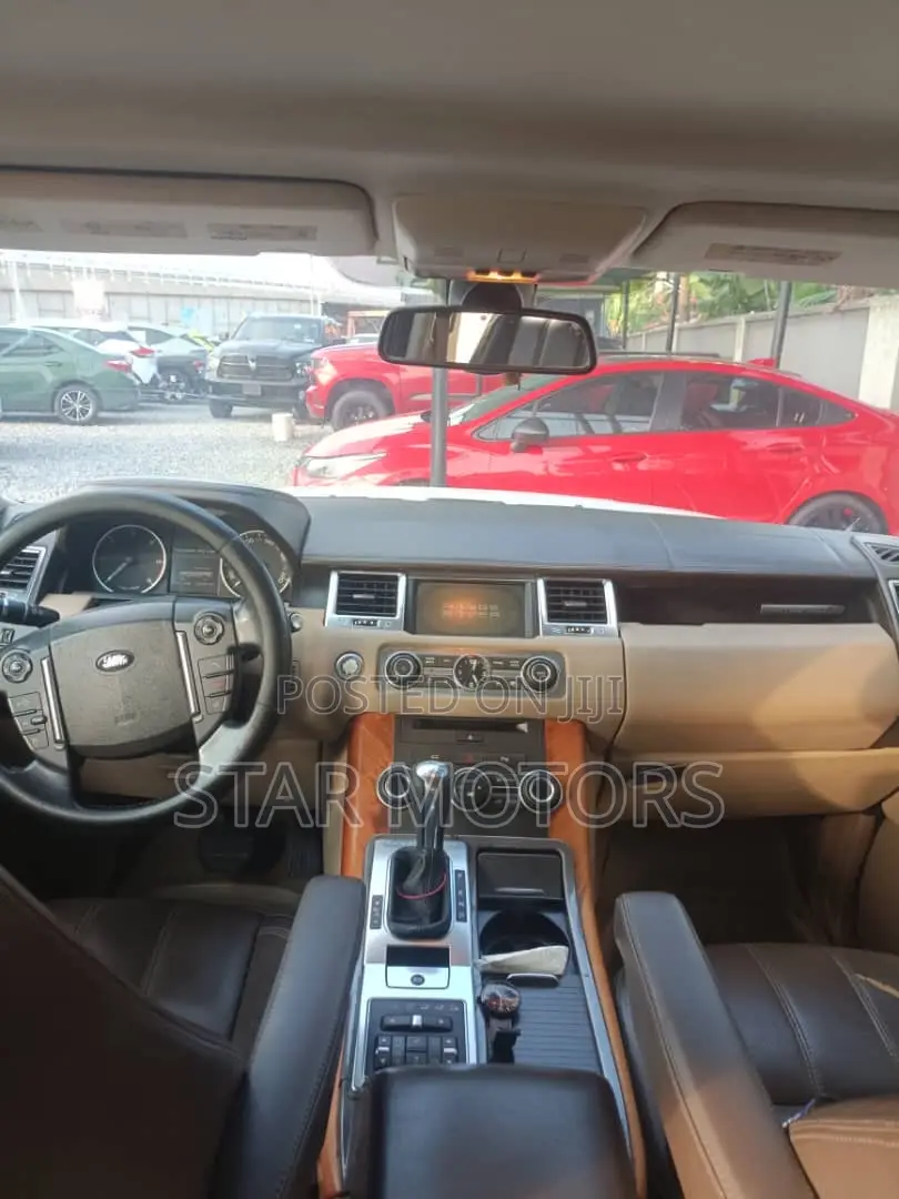 Land Rover Range Rover 2013 White