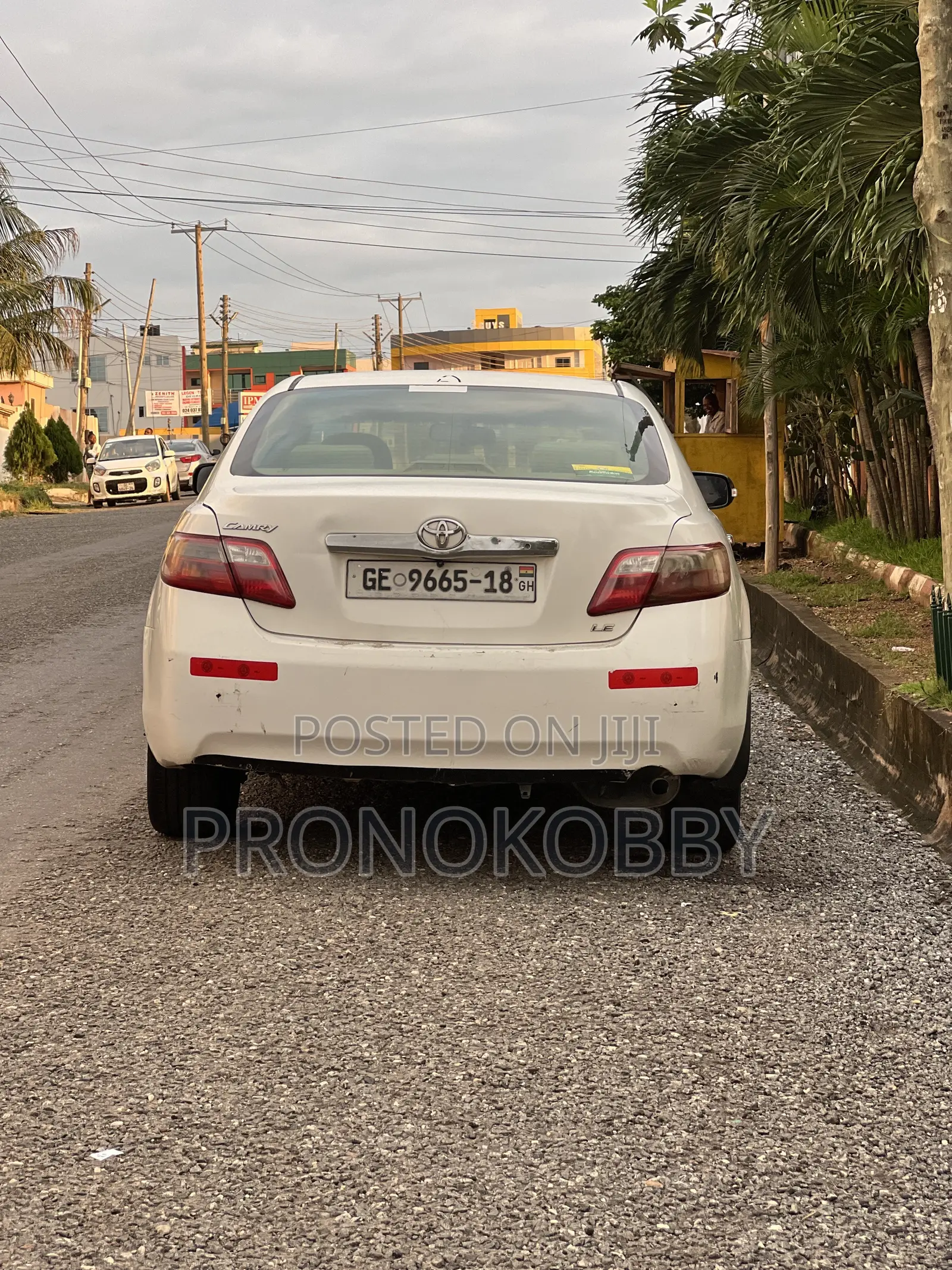 Toyota Camry LE 4dr Sedan (2.4L 4cyl 5A) 2007 White