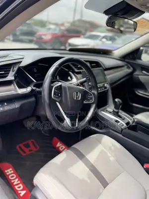 Honda Civic 2020 Gray