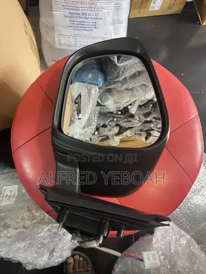 Nissan Navara 2017-2025 Mirror