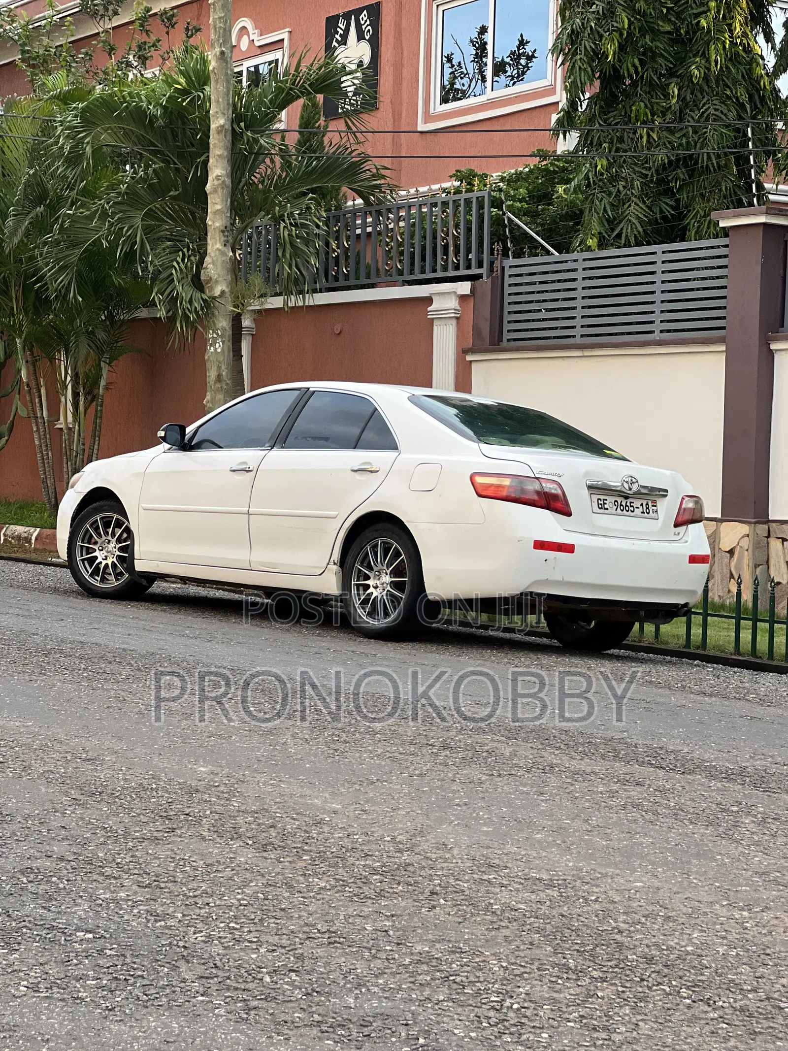Toyota Camry LE 4dr Sedan (2.4L 4cyl 5A) 2007 White