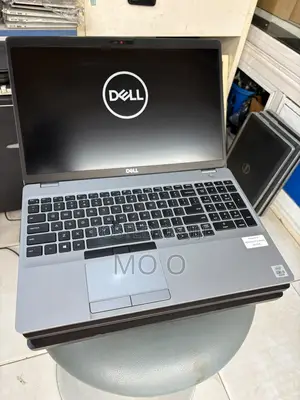 Laptop Dell Precision 3510 16GB Intel Core i9 SSD 512GB