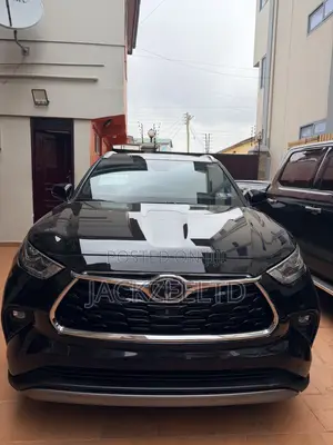 Toyota Highlander Platinum AWD 2024 Black