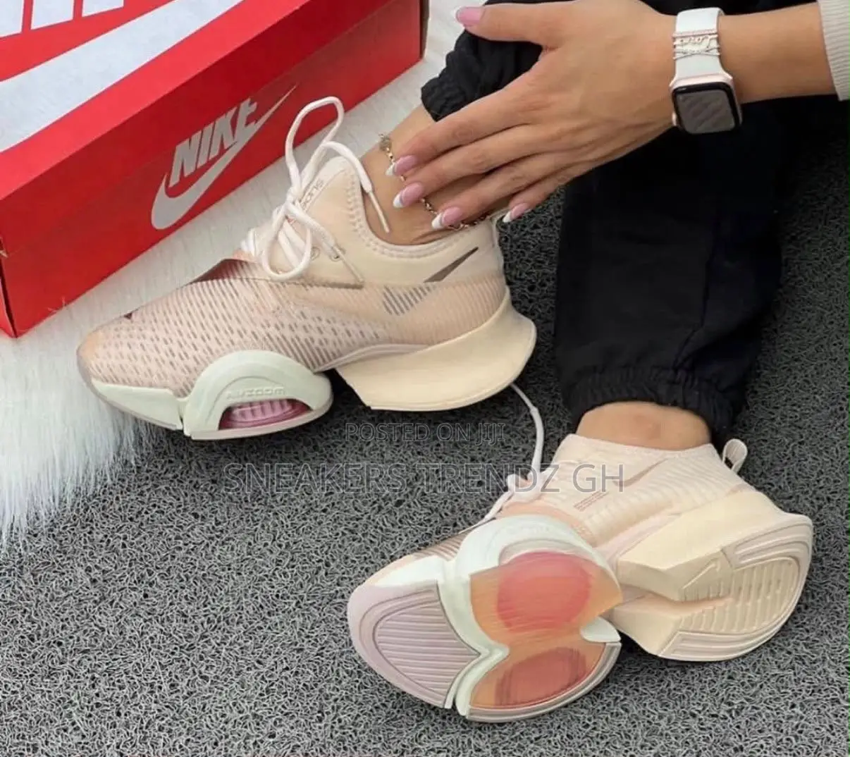 Nike Sneakers