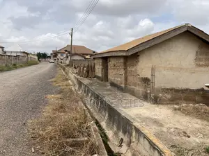 One Full Corner Plot for Sale at Daban.