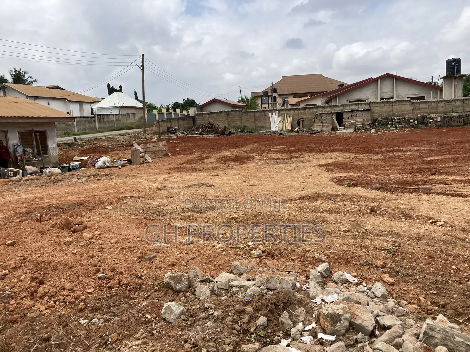 One Full Corner Plot for Sale at Daban.