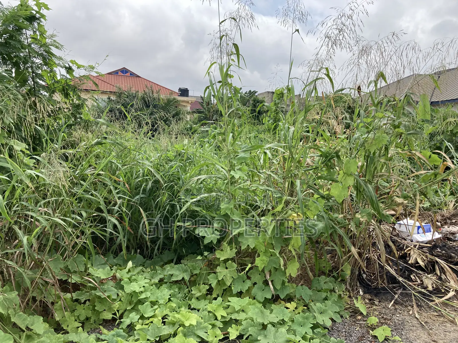 One Plot for Sale at Santasi,Anyinem.