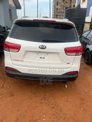 Kia Sorento 2018 White