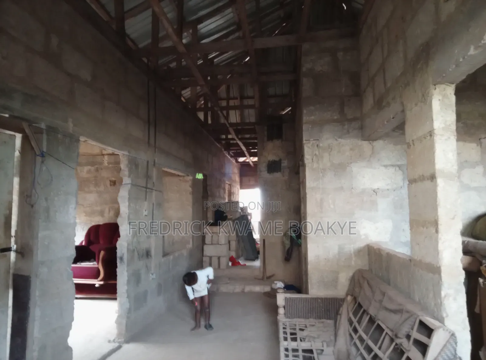 5bdrm House in Brother K Estate, Kumasi Metropolitan for sale