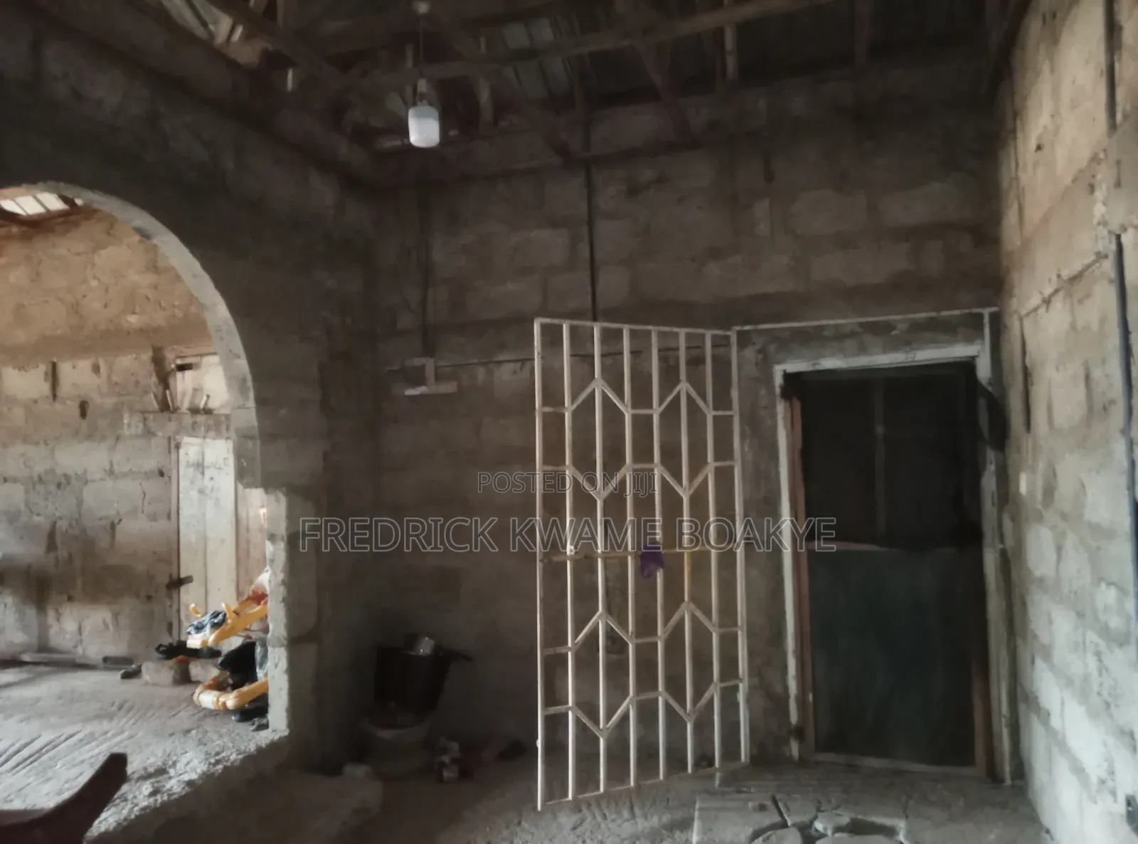 5bdrm House in Brother K Estate, Kumasi Metropolitan for sale