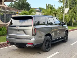 Cadillac Escalade 2021