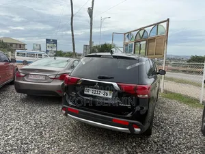 Mitsubishi Outlander 2018 Black