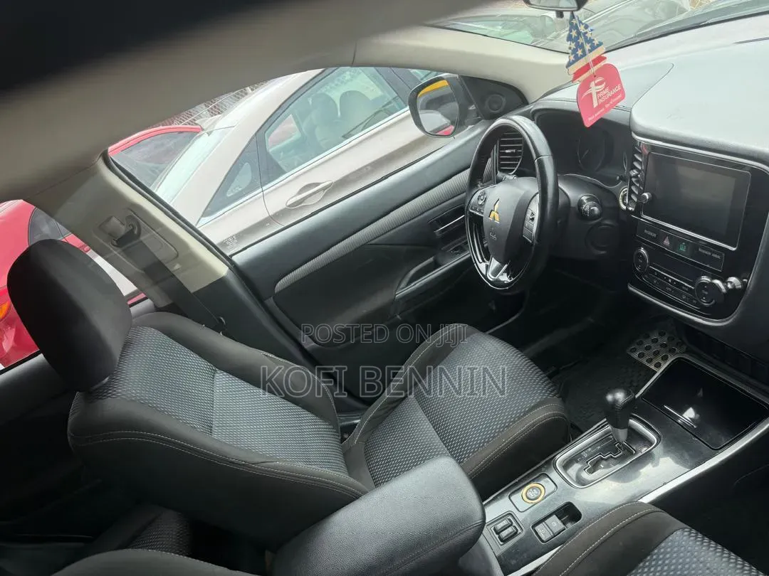 Mitsubishi Outlander 2018 Black