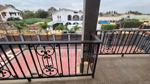 4bdrm House in Community 18, Sakumono for rent