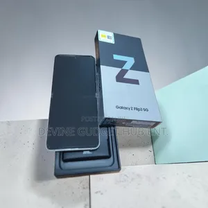 New Samsung Galaxy Z Flip 3 256 GB Gray